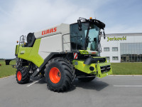 Claas Trion 650