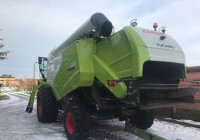 Claas Tucano 440 + heder c600 + kolica