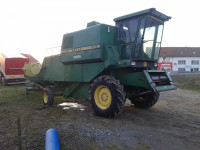 KOMBAJN JOHN DEERE 975 NEISPRAVNA TRESALA
