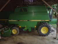 John Deere 2058