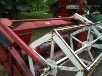 Kombajn IHC 431, zahvata 3,1m, 1981g