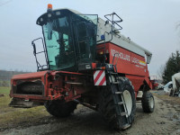 Kombajn New Holland Laverda L624 MCS 96.god kosa 6m 25000€