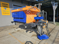 Posipač soli Schmidt 2,7m3 za unimog