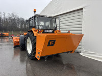 Posipač soli i sipine zapremine 1.05 m3