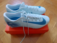 Prodajem skroz NOVE kopacke Nike MERCURIAL VAPOR 16 ACADEMY