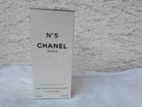 Chanel No.5 Velvet Milk Bath 250 ml zapakiran
