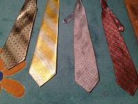 Četiri muške kravate