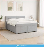 Boxspring krevet s madracem Svjetlosiva 180 x 200 cm Tkanina - NOVO