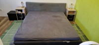 Bračni krevet 180x200, vrlo čvrst i stabilan, sa podnicama i madracem