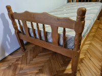 KREVET ZA 1 OSOBU, SA MADRACOM, IZ APARTMANA