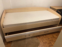 Krevet s ladicom
