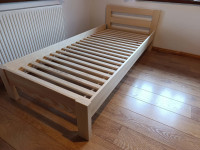 MASIVNI DRVENI KREVET - NISKO UZNOŽJE