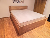 Masjvni krevet hrast