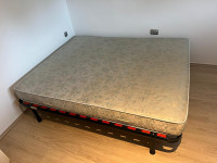 Poklanjam - Metalni krevet 160x200 + madrac