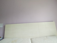 Prodajem odličan bijeli drveni krevet 200x160 cm
