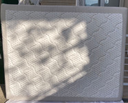 Prodajem kvalitetni krevet od punog drva!