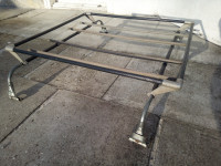 Yugo zastava krovni nosač