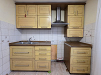 Kuhinja, rabljeno, puno drvo
