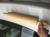 Valjak kuhinjski za tjesto novi