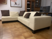 KOŽNA KUTNA GARNITURA