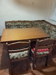 Kutna garnitura i 2 stolice (hrast)