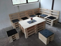 Kutna garnitura od paleta