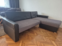 Kutna garnitura na rasklapanje – očuvana