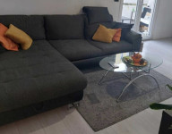 Kutna garnitura na razvlačenje.