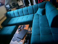 Kutna garnitura + tabure