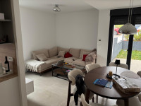 Rene CS iz Namjestaj Grading