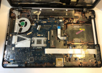 Toshiba P775 -S7234 kučište, šarke i dijelovi laptopa
