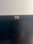 HP lcd monitor 19”, sa zakretnim postoljem, PRILIKA!