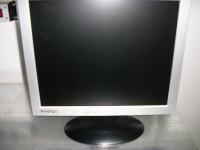 Prestigio monitor P1710 LCD 17 inch " ispravan