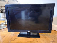 LG 32LD465 LCD TV