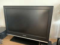 Sony KDL-26S3000, LCD TV 66cm (26"), potpuno ispravan