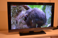 Sony KDL-32EX500 LCD TV