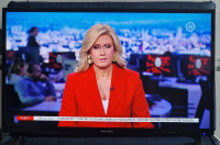 GRUNDIG - 32 VLE 4820  - DVBT2, HEVC