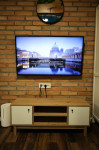 Set TV komoda + LG 49UM7100PLB TV prijamnik