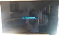 TV GRUNDIG 32VLE6910BP NOVI razbijen ekran