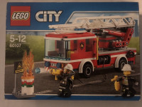 LEGO CITY 60107 Fire Ladder Truck