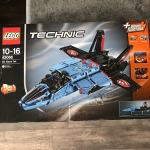 Lego Technic Air Race Jet 42066 novo, može zamjena