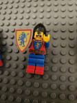 Lego vitez minifigura sa štitom