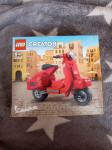 Prodajem Lego Vespa set 40517