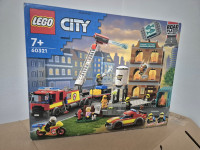 Prodajem SEALED Lego City set 60321