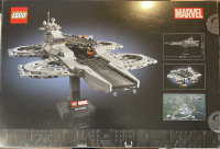 The Avengers Helicarrier 76295