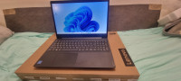Lenovo V15 nov i nekorišten