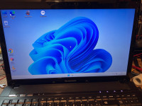 Obnovljeni laptop Lenovo G560 - Intel i5 dual-core / 6GB RAM / 256GB