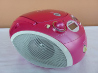 Grundig RCD 1420 MP3 radio-CD/MP3 player, 20-25 €, po dogovoru