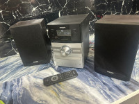 Mini linija Philips MCM205/12,orginal daljinski,adapter,USB,CD,FM