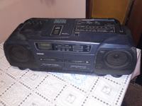 Radio cd kazetofon marke SAMSUNG, model RCD-1250, potpuno ispravan